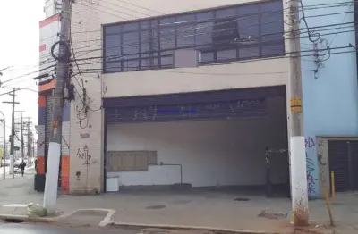 Galpão 650m², 01 cozinha, 01 vestiário e 04 banheiros.  excelente localização entre as ruas ernesto de castro, doutor freire e  andré de leão;