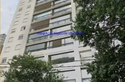 Apartamento 140m², 04 dormitórios (sendo 02 suítes), 04 banheiros e 02 vagas na garagem. condomínio com segurança, portaria, churrasqueira, piscina,