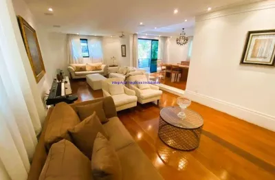 Apartamento 290m², 04 dormitórios (sendo 04 suítes), 05 banheiros e 03 vagas de garagem;  condomínio com segurança, portaria, salão de festas,