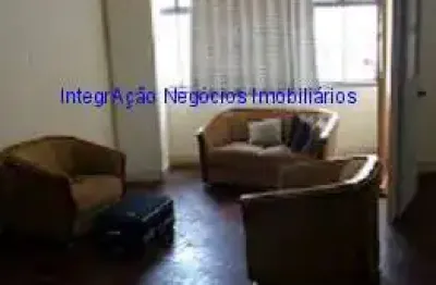 Condomínio com recepção e segurança.  excelente localização á 7 minutos andando para a estação do metrô santa cecilia; entre a rua vitória