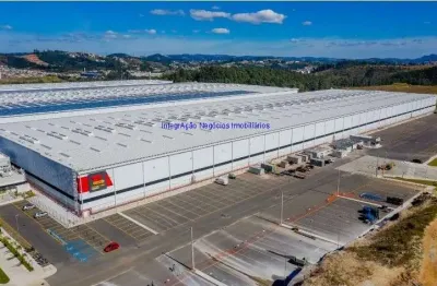 Galpão 24.546m²  portaria blindada e com eclusa e segurança 24h  excelente localização km 31,7 na avenida anhanguera;