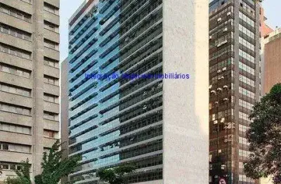 Conjunto comercial 303m², 07 banheiros e 02 vagas na garagem.  condomínio com recepção e segurança.  excelente localização