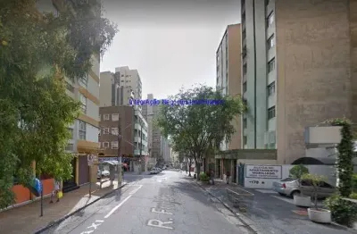 Loja 38m² e 01 banheiro.  excelente localização á 9 minutos andando para a estação do metrô  higienópolis-mackenzie; entre as ruas augusta,