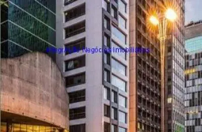 Conjunto comercial 356m², 02 banheiros e 04 vagas na garagem.  condomínio com recepção e segurança 24hrs.  excelente localização