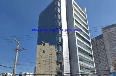 Conjunto comercial 494,65m², 04 banheiros e 11 vagas na garagem.  condomínio com recepção e segurança 24hrs.  excelente localização