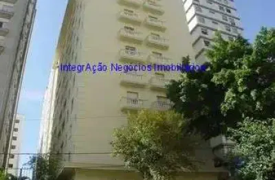 Condomínio com portaria, segurança 24hrs, playground, salão de jogos e salão de festa.  excelente localização  entre as ruas santa madalena,