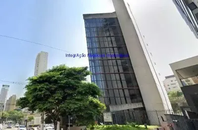 Conjunto comercial 48m², 02 banheiros e 02 vagas na garagem.  condomínio com recepção e segurança 24hrs.  excelente localização