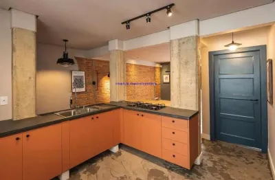 Apartamento 78m², 01 dormitório e 01 banheiro.  condomínio com portaria, segurança 24hrs.  excelente localização