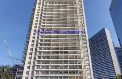 Conjunto comercial 160,25m², 01 copa, 03 banheiros e 04 vagas na garagem..  condomínio com recepção e segurança 24hrs.  excelente localização
