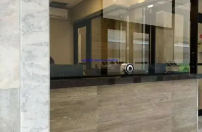 Conjunto comercial 96m², 01 sala, 02 banheiros e 01 vaga na garagem.    condomínio com recepção e segurança 24hrs.  excelente localização.