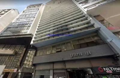 Conjunto comercial 70m², 03 salas e 02 banheiros.    condomínio com recepção e segurança 24hrs.   excelente localização.