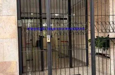 Apartamento 50m², 01 dormitório e 01 banheiro.   condomínio portaria.  excelente localização á 10 minutos andando para a estação do metrô consolação;