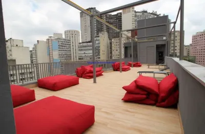 Apartamento studio mobiliado 23m², 01 dormitório e 01 banheiro.  condomínio com portaria 24hrs, lobby com concierge, hall social, bicicletário.