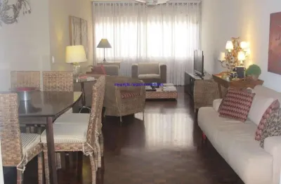 Apartamento 168m², 04 dormitórios (sendo 02 suítes), 03 banheiros e 03 vagas na garagem.   condomínio com portaria, segurança 24hrs, piscina.