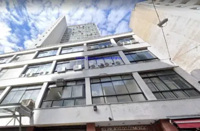 Conjunto comercial 62m², 01 sala e 01 banheiro.   condomínio com repção e portaria.   excelente localização á 6 minutos andando para a estação