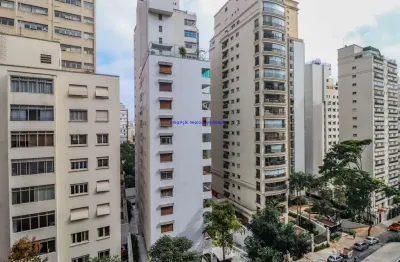 Apartamento 235m², 03 dormitórios (sendo suítes), 04 vagas na garagem e 03 vagas na garagem.