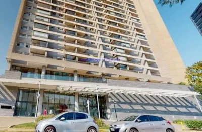 Conjunto comercial 259.44m², 02 banheiros e 03 vagas na garagem.  condomínio com recepção e segurança 24hrs.  excelente localização.