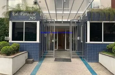 Apartamento studio 28m², 01 dormitório, 01 banheiro e 01 vaga na garagem.    condomínio com portaria, segurança 24 horas, salão de festa.