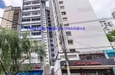 Apartamento 53m², 01 dormitório e 01 banheiro.  condomínio com portaria.  excelente localização á 6 minutos andando para a estação do metrô marechal