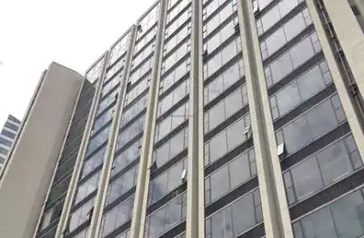 Conjunto comercial 375m², 02 banheiros e 02 vagas na garagem.  condomínio com recepção e segurança 24hrs.  excelente localização.