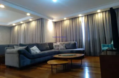 Apartamento 178m², 04 dormitórios (sendo 01 suíte), 03 banheiros e 02 vagas na garagem.    condomínio com portaria 24hrs, piscina, academia.