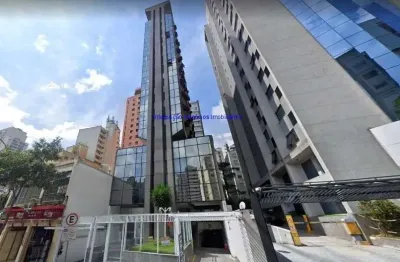 Conjunto comercial 35m², 01 banheiro e 01 vaga na garagem.   condomínio com recepção e segurança 24hrs.  excelente localização