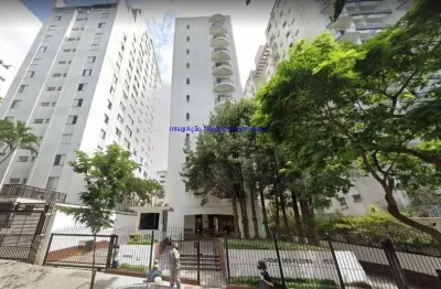 Apartamento 85m², 02 dormitórios (sendo 01 suíte), 02 banheiros e 01 vaga na garagem.  condomínio com portaria 24hrs, piscina e salão de festa.