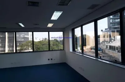 Conjunto comercial 280m², 03 banheiros e 08 vagas na garagem.  condomínio com recepção e segurança 24hrs.  excelente localização.