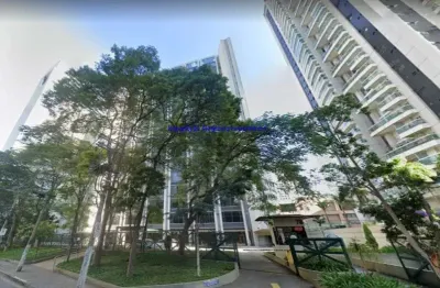 Conjunto comercial 188m², 02 banheiros e 04 vagas na garagem.  condomínio com recepção e segurança 24hrs.  excelente localização