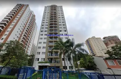 Cobertura duplex 140m², 03 dormitórios, 02 banheiros e 02 vagas na garagem.  condomínio com portaria, segurança 24hrs, piscina, salão de festa.