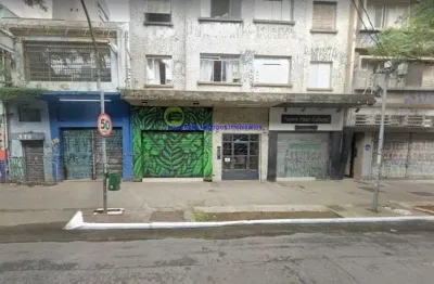 Galpão 460m² e 01 banheiro.   excelente localização á 7 minutos andando para a estação do metrô república e santa cecília; entre as ruas santa isabel