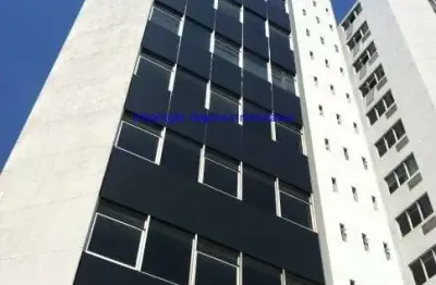 Condomínio com recepção e segurança.  excelente localização entre as ruas comendador miguel calfat, joão cachoeira e avenida santo amaro.