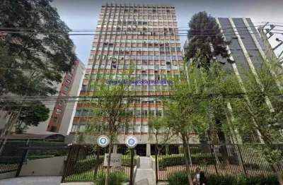 Conjunto comercial 42m², 01 banheiro e 01 vaga na garagem.    condomínio recepção e segurança 24hrs.   excelente localização entre as ruas brasília