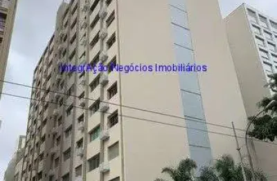 Apartamento 70m², 02 dormitórios (sendo  suítes), 03 banheiros e 01 vaga na garagem.  condomínio com portaria, segurança 24hrs e jardim.
