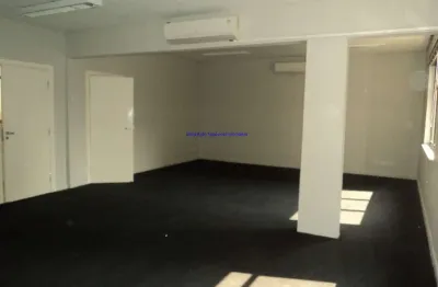 Laje comercial  389m², 03 banheiros e 01 vaga na garagem.  condomínio com recepção e segurança.  excelente localização