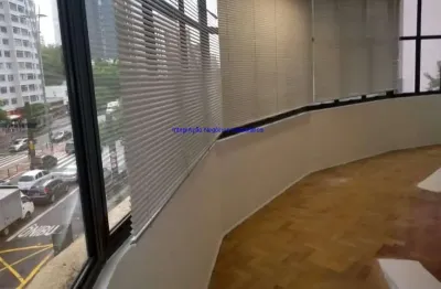 Laje comercial  389m², 03 banheiros e 01 vaga na garagem.  condomínio com recepção e segurança.  excelente localização