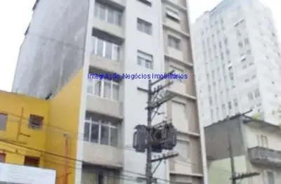 Apartamento 90m², 02 dormitórios e 01 banheiro.  condomínio com portaria 24hrs.   excelente localização á 4 minutos andando para a estação do metrô