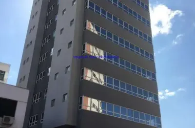 Prédio comercial 4.600m², 66 salas, 73 banheiros e 73 vagas na garagem; 02 subsolos; terreo e 11 pavimentos cada um com a possibilidade de divisão
