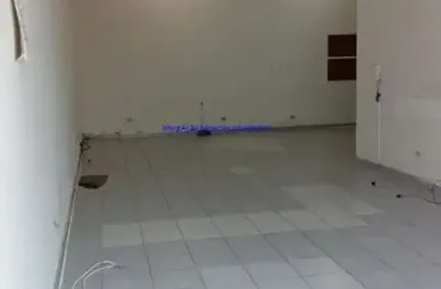 Conjunto comercial 160m²,  em vão livre que pode ser alterada para divisões com 04 banheiros.  excelente localização entre as alamedas eduardo prado.