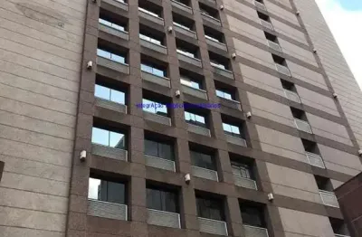 Condomínio com recepção e segurança.  excelente localização á 7 minutos andando para a estação do metrô são joaquim; próximo as ruas santa madalena,