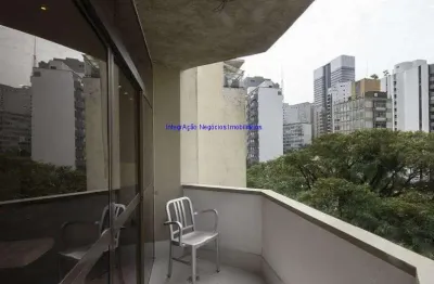 Apartamento 125m², 03 dormitórios (sendo 01 suíte), 03 banheiros e 01 vaga na garagem.   condomínio com portaria 24hrs.  excelente localização