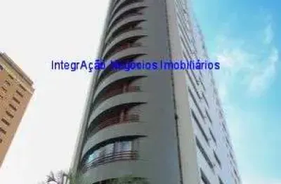 Apartamento semi mobiliado 190m², 04 dormitórios (sendo 02 suítes), 05 banheiros e 03 vagas na garagem.  condomínio com portaria, segurança 24hrs