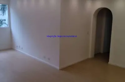 Apartamento 106m², 02 dormitórios, 02 banheiros e 01 vaga na garagem.    condomínio com portaria 24hrs e salão de festa.    excelente localização.