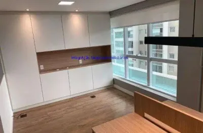 Condomínio com recepção e segurança 24hrs.  excelente localização á 10 minutos andando para a estação do metrô higienópolis-mackenzie;