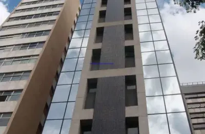 Conjunto comercial 128m², 02 banheiros e 04 vagas na garagem.    condomínio recepção e segurança 24hrs.   excelente localização á 9 minutos andando