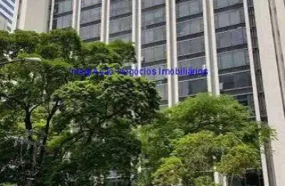 Conjunto comercial 188m², 03 banheiros e 04 vagas na garagem.  condomínio com recepção e segurança 24hrs.  excelente localização