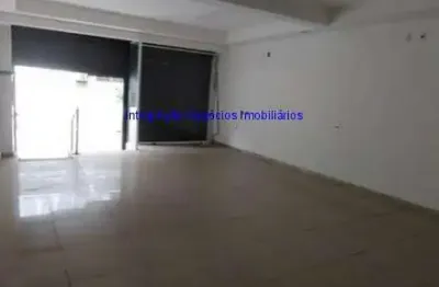 Loja 152m², 04 banheiros.    excelente localização á 7 minutos andando para a estação do metrô são joaquim; entre as ruas taguá, doutor siqueira