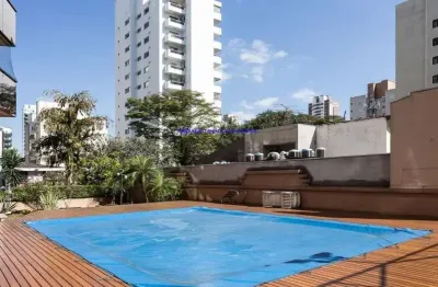 Apartamento 235m², 04 dormitórios (sendo suítes), 05 banheiros e 04 vagas na garagem.    condomínio com portaria, segurança 24hrs, salão de festa,