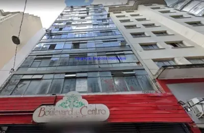 Conjunto comercial 47m², 01 banheiro.   condomínio com recepção.  excelente localização á 4 minutos andando para a estação do metrô república;