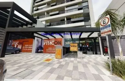 Apartamento 33m², 01 dormitório e 01 banheiro.   condomínio com portaria, salão de festa, academia, churrasqueira, espaço gourmet e lavanderia